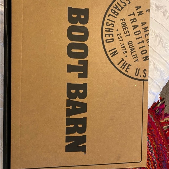 Boot Barn- Black Boots with White Stars ! Never worn, ordered wrong size. Size 9 - Picture 2 of 2